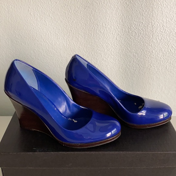 Cole Haan Blue Patent Leather Platform Wedge Heels Size 7 - Picture 3 of 12